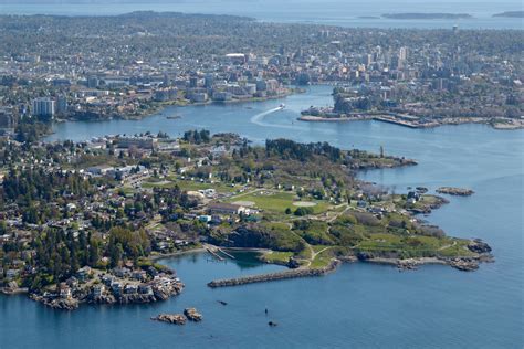 Esquimalt Bordel