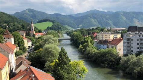 Leoben Brothel