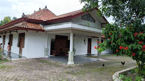 Selogiri Brothel