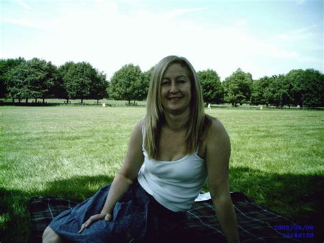 Birkenhead Find A Prostitute
