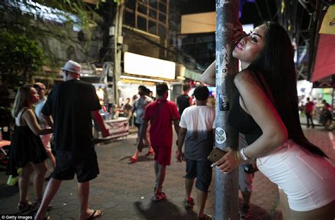 Moncao Find A Prostitute