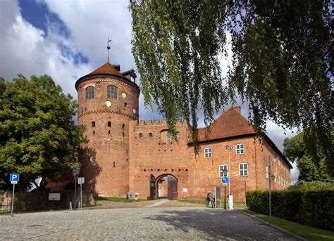 Neustadt Glewe Prostituierte Finden