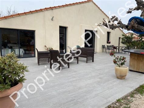 Chateauneuf Les Martigues Prostitute