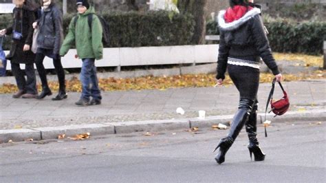 Laufen Prostitute