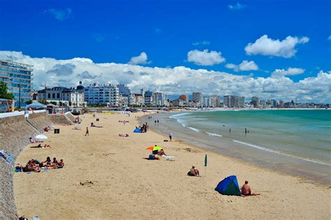 Les Sables D'olonne Prostitute
