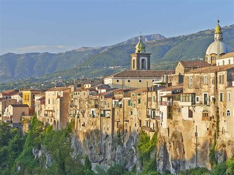 Sant Agata De Goti Prostitute