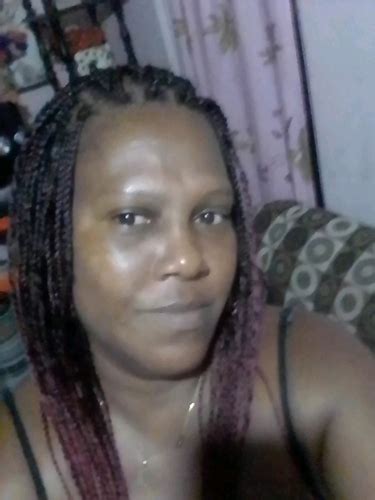 Lucea Sex Dating