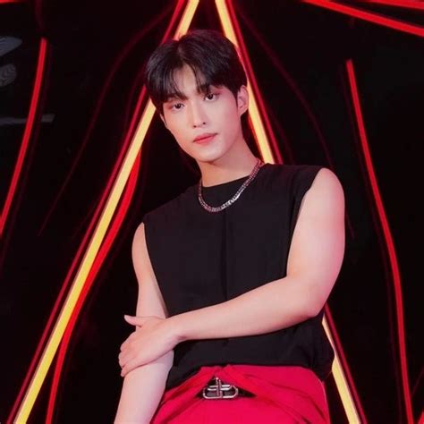Seonghwan Whore