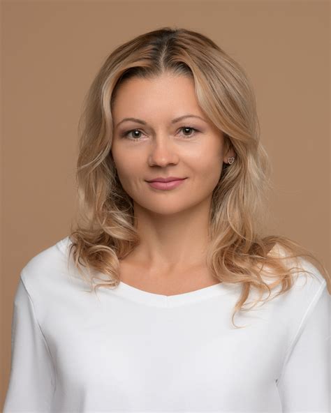 Zastavna Whore